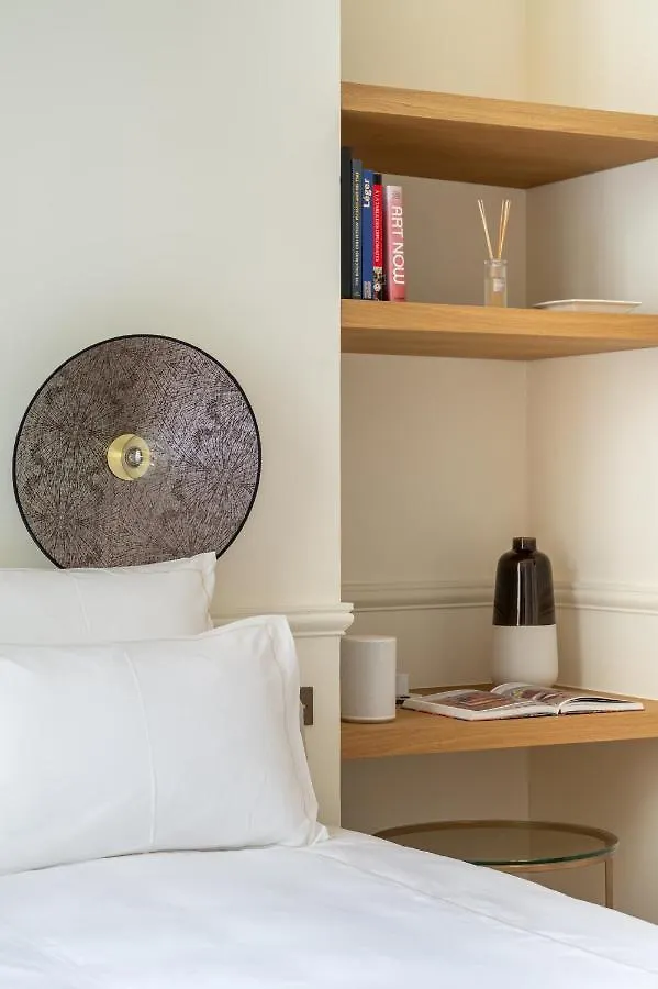 Appartement Avenue Montaigne - Paris Champs Elysees