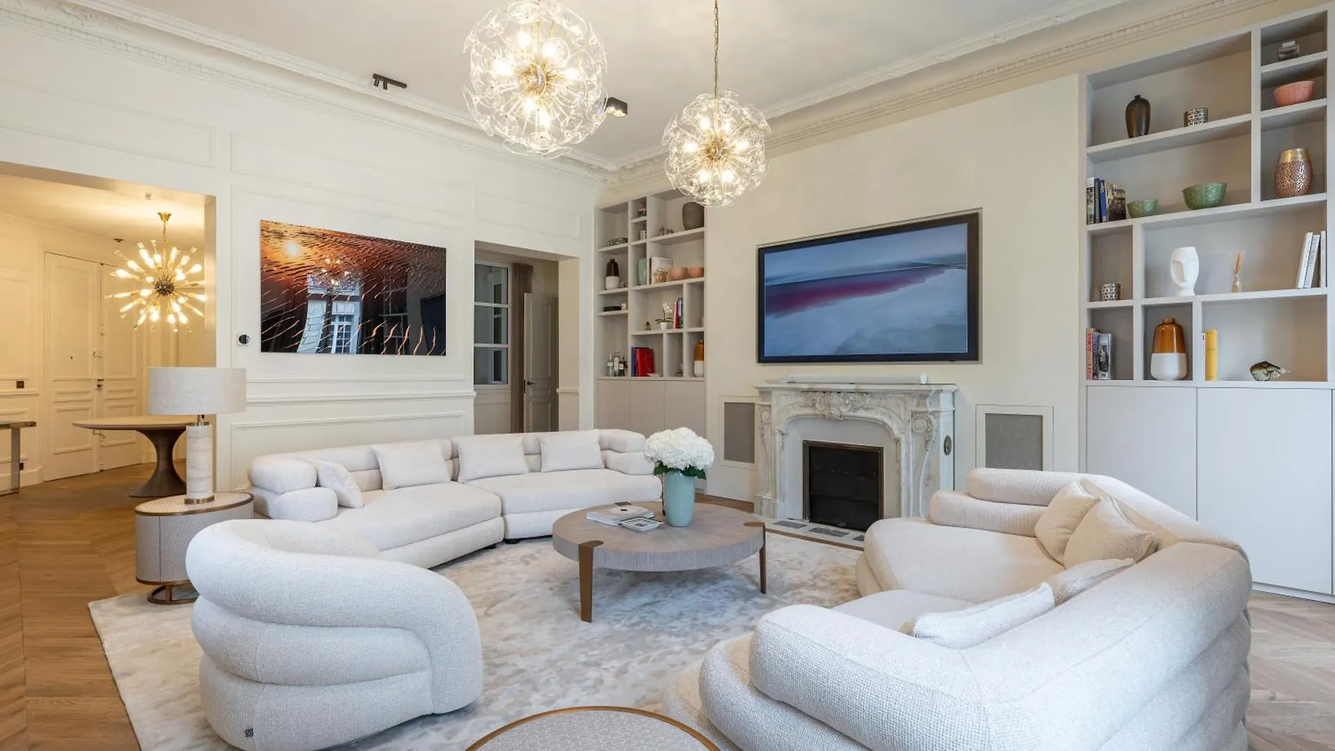 Appartement Avenue Montaigne - Paris Champs Elysees France