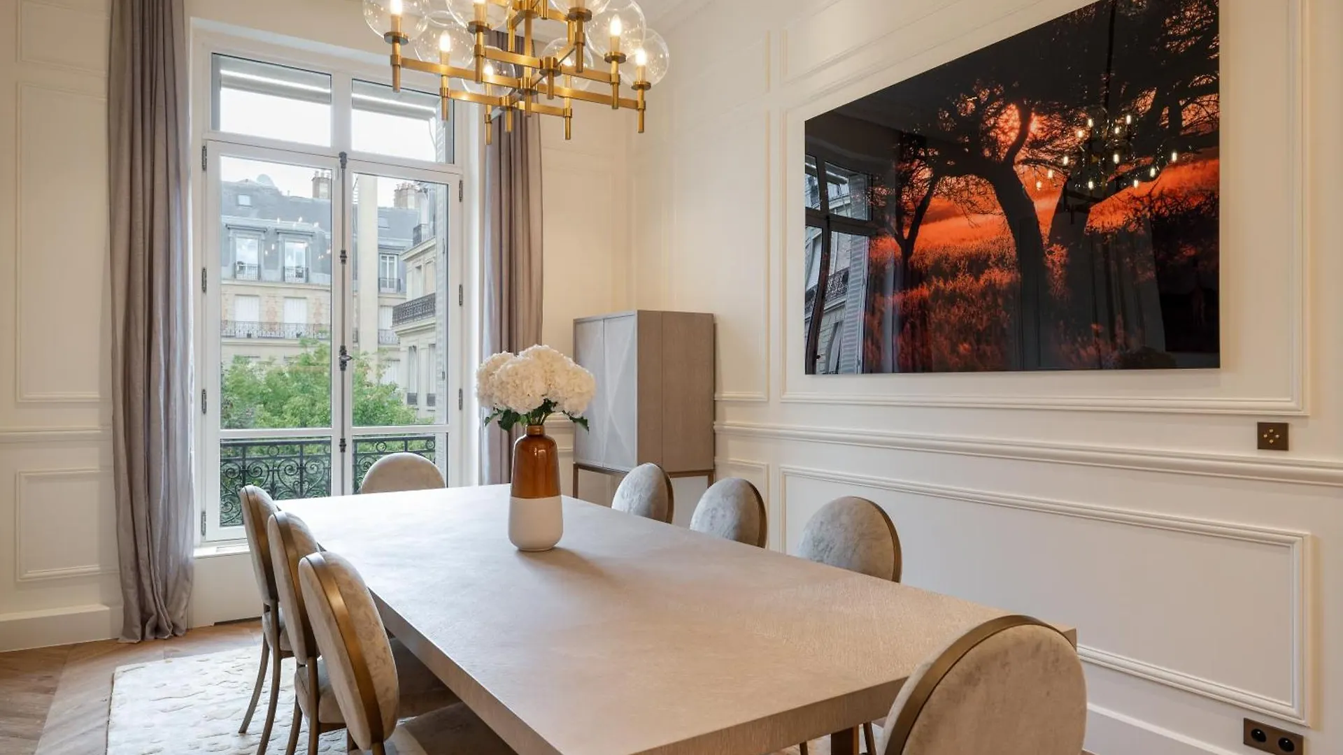 Apartment Appartement Avenue Montaigne - Paris Champs Elysees France