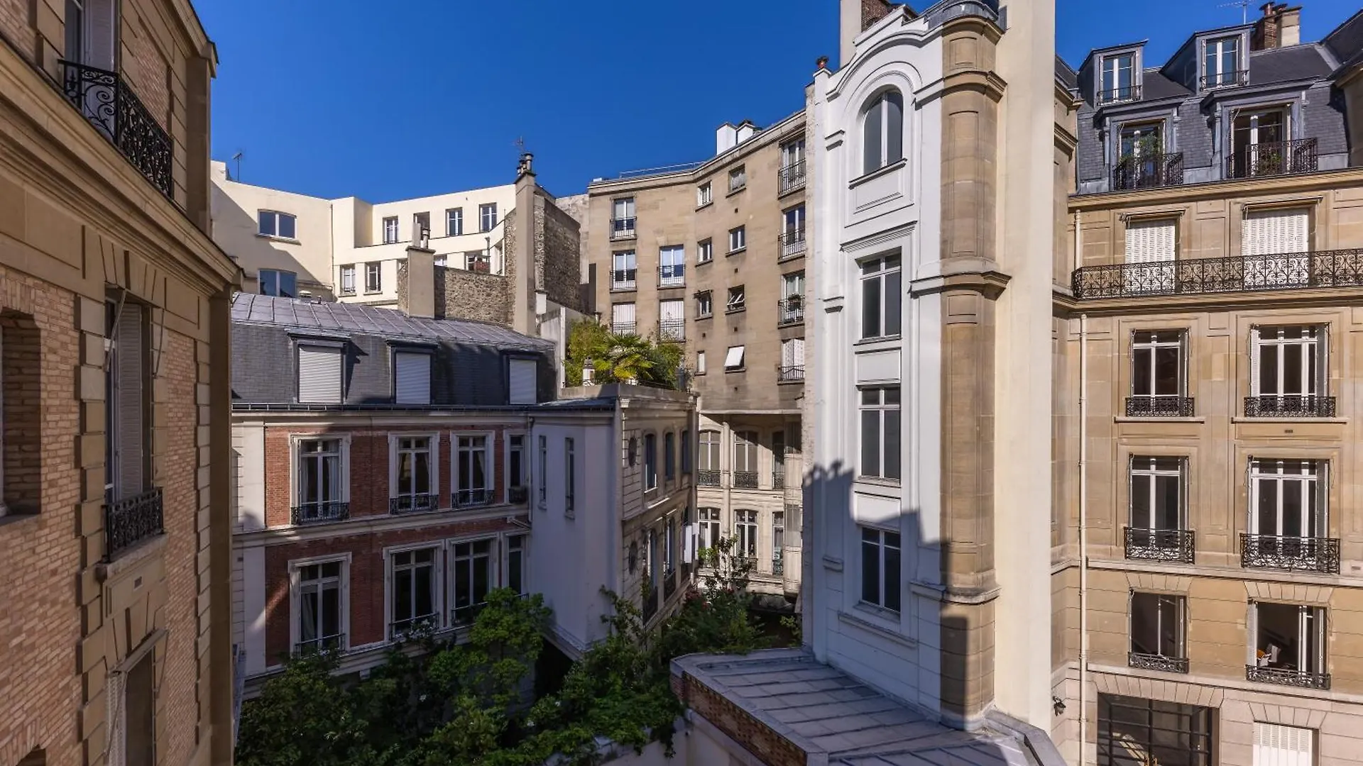 Appartement Avenue Montaigne - Paris Champs Elysees 0*,