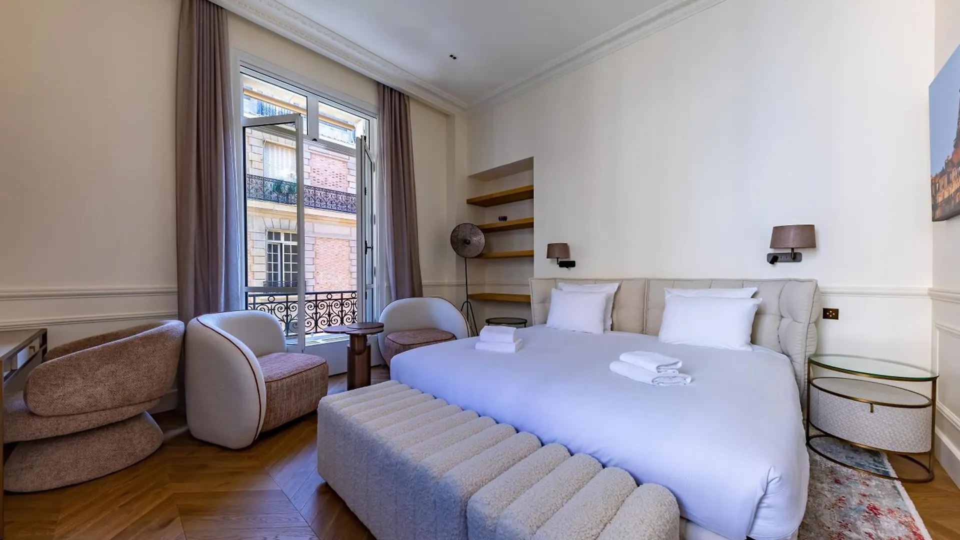 Apartment Appartement Avenue Montaigne - Paris Champs Elysees