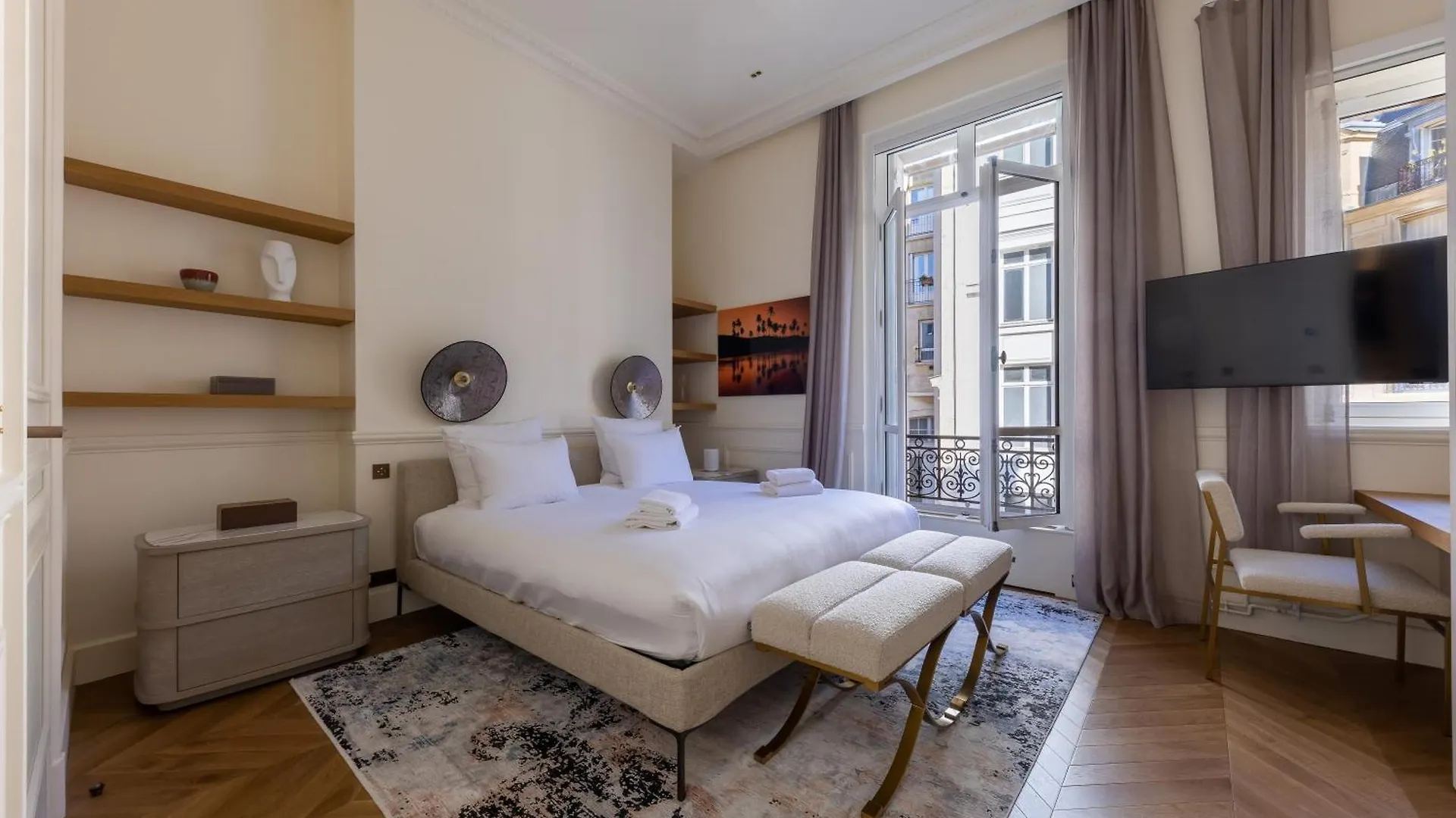 Apartment Appartement Avenue Montaigne - Paris Champs Elysees France
