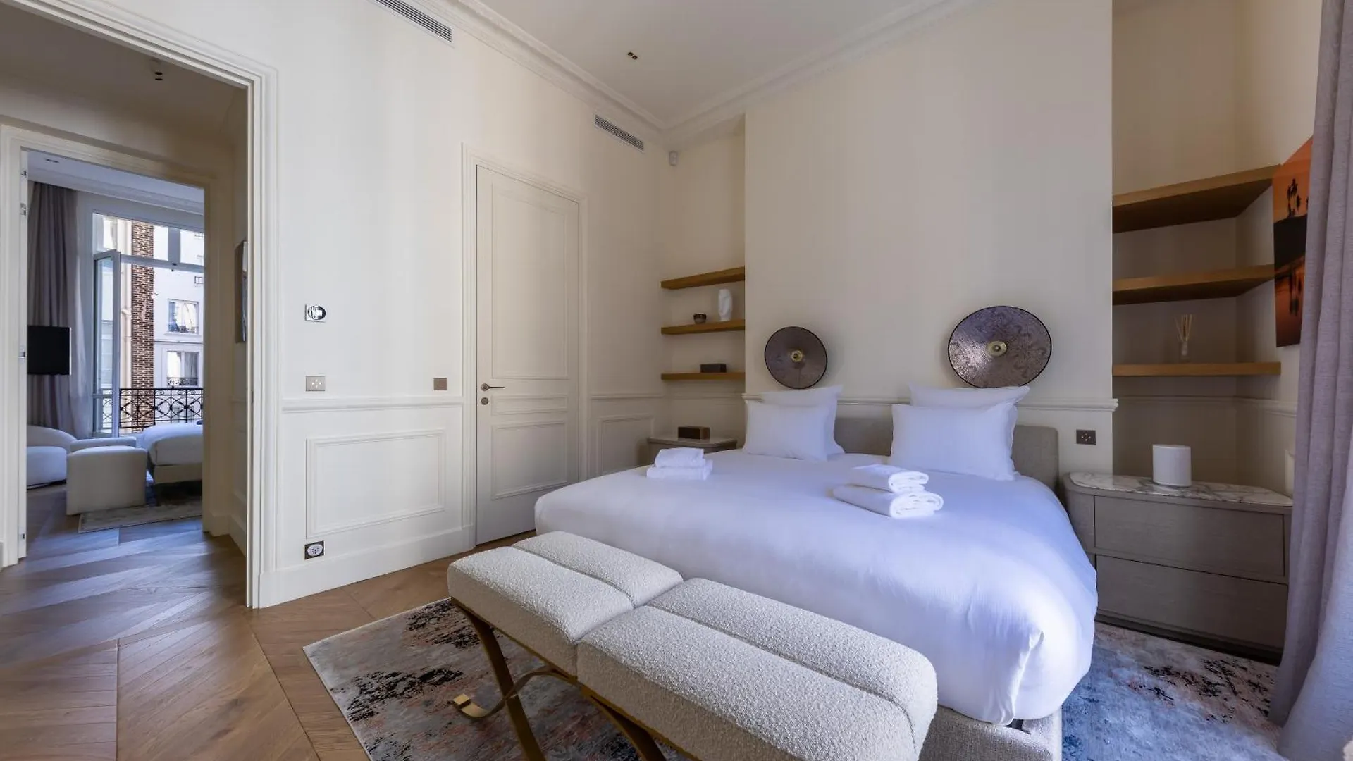 Appartement Avenue Montaigne - Paris Champs Elysees