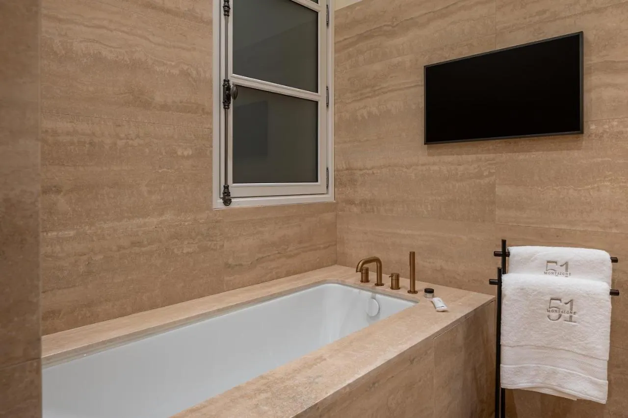 Appartement Avenue Montaigne - Paris Champs Elysees