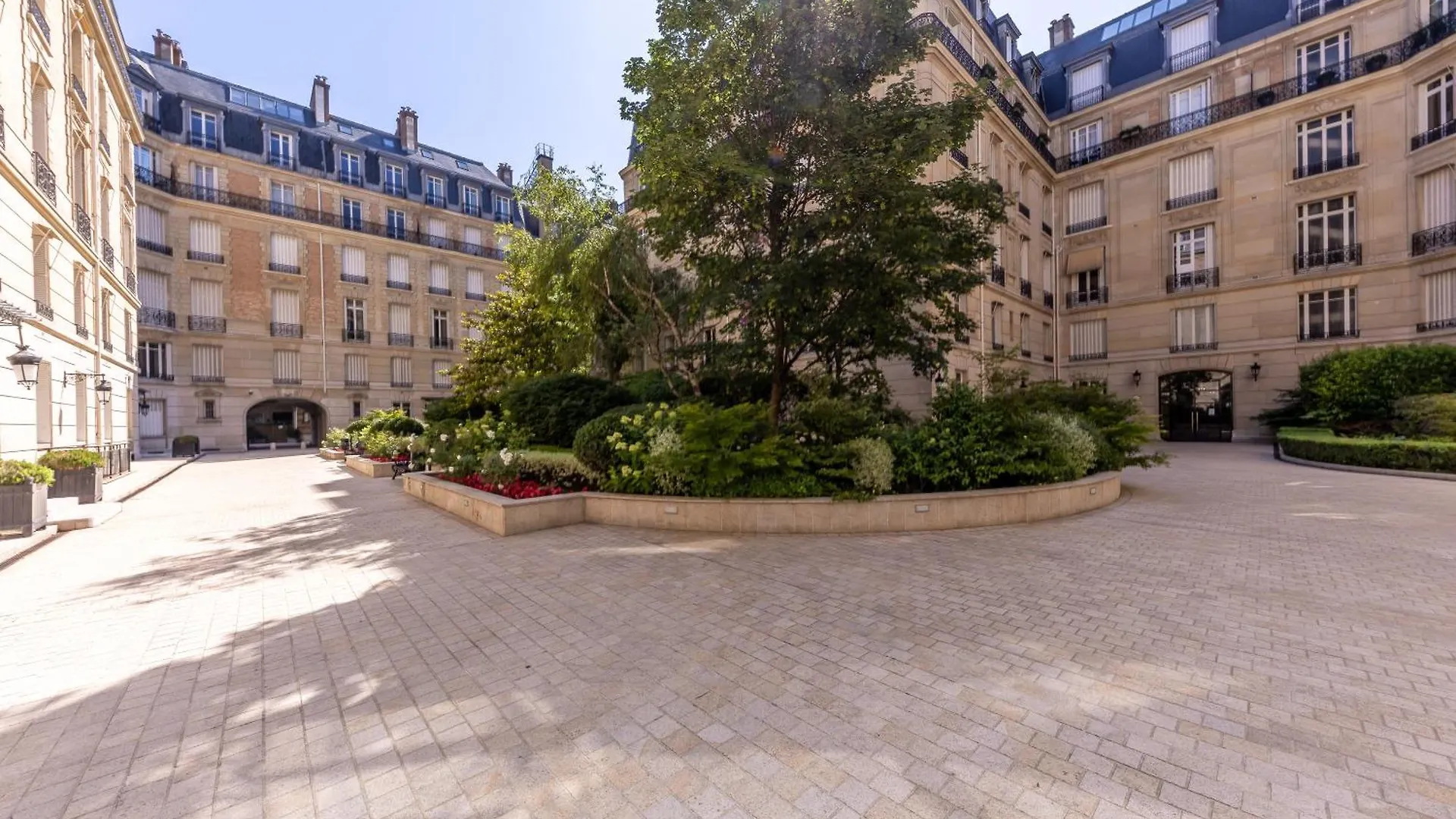 Appartement Avenue Montaigne - Paris Champs Elysees