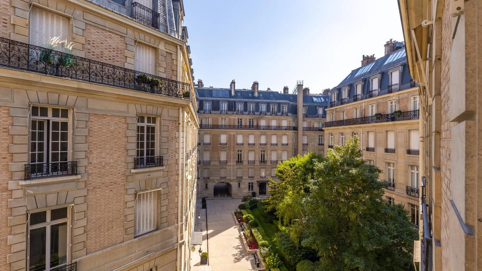 Appartement Avenue Montaigne - Paris Champs Elysees 0*,